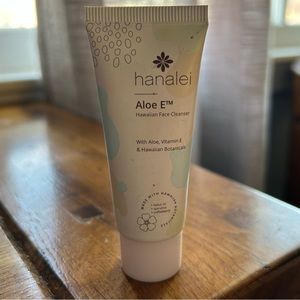 hanalei Hawaiian Face Cleanser